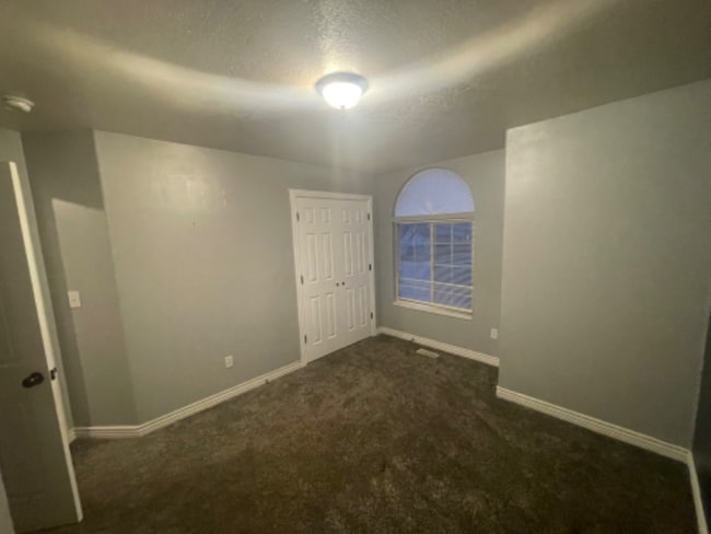 Photo - 854 S 600 E