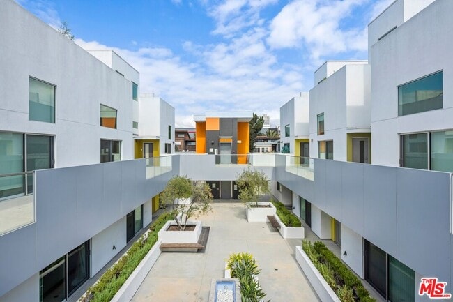 Building Photo - 1433 14th St