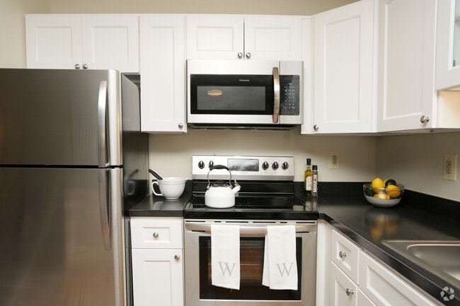 Wintergreen Apartments