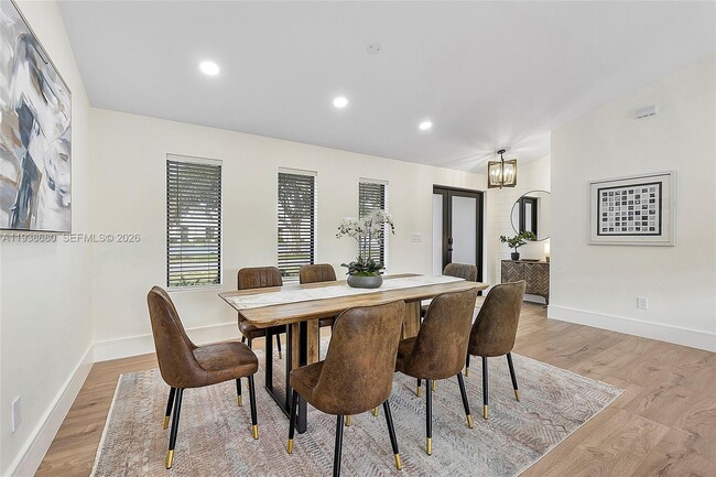 Photo - 3540 NE 28th Ave