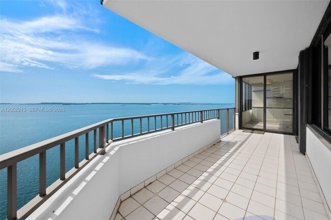 Photo - 520 Brickell Key Dr Unit A1206