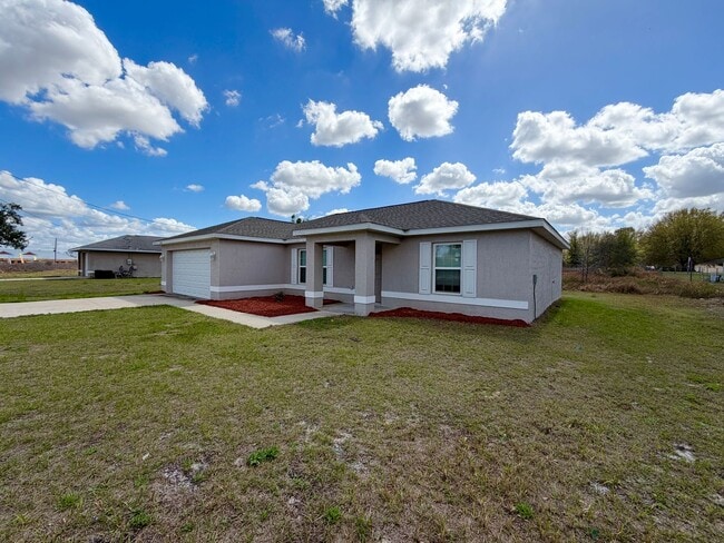 Photo - Desirable SE Neighborhood - 3/2/2 Silver Spring Shores **Available NOW**