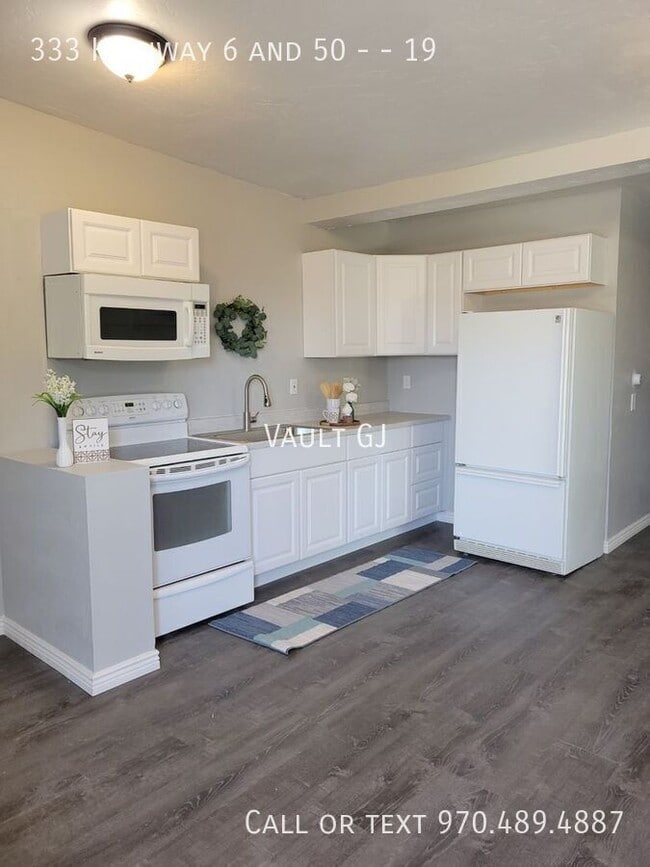 Photo - 333 Highway 6 and 50 --19 Unidad 19