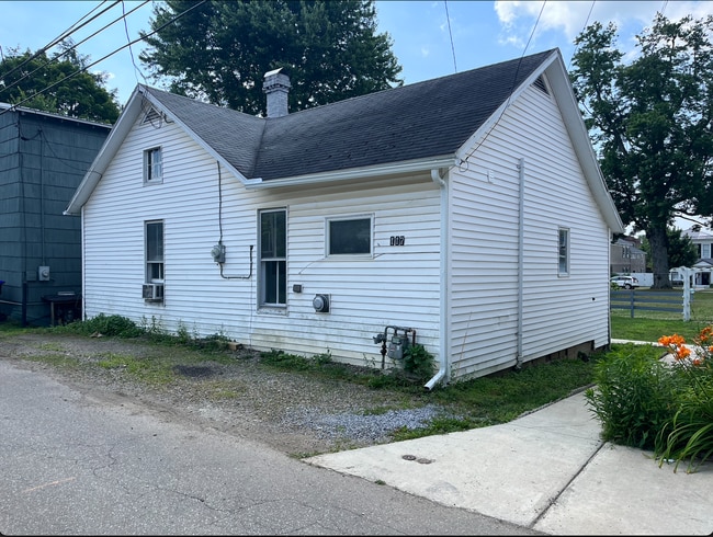 Photo - 117 W Hemlock St Casa