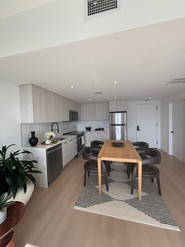 Photo - 60 NW 31st St Unit A05