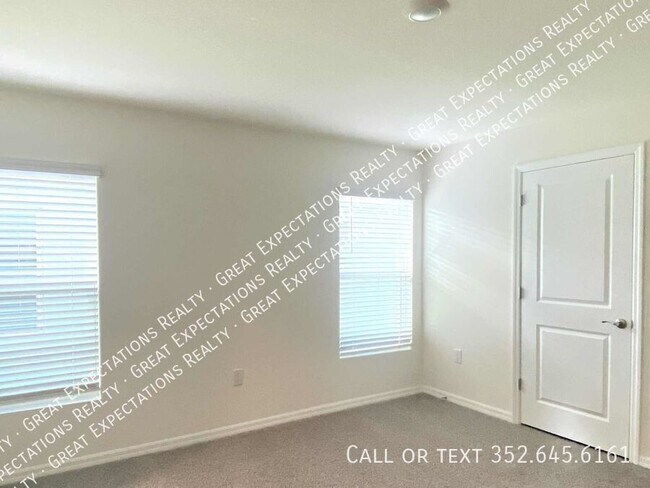Photo - 2894 NE 21st Ct Rd