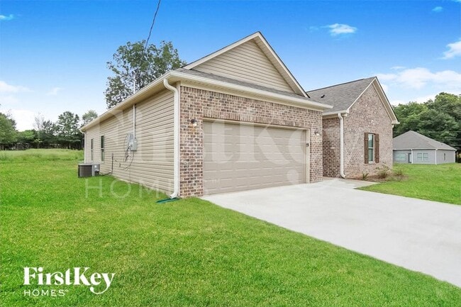 48 Crossroads Cir