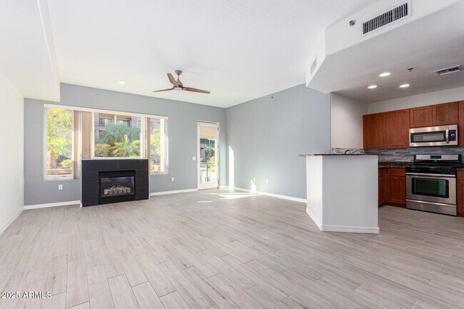 Photo - 17 W Vernon Ave