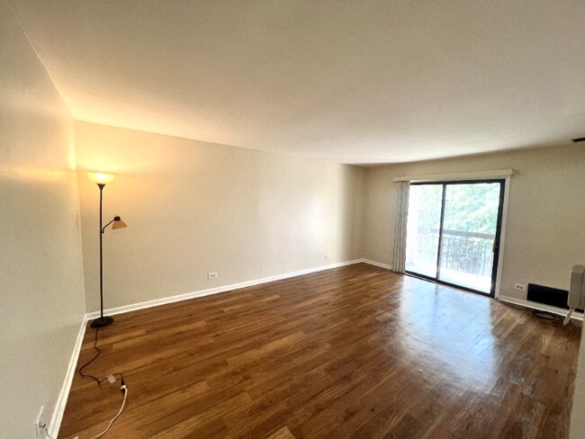 Photo - 2275 Country Club Dr