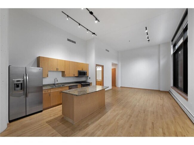 Photo - 1120 S 2nd St Unidad 108