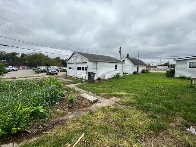 Photo - 908 Garfield Ave