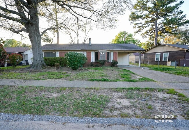 Photo - BIG HOME IN GARDEN VALLEY AREA OF SHREVEPORT