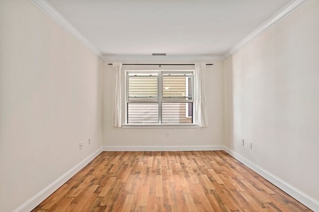 Photo - 327 Centre St Unit 203
