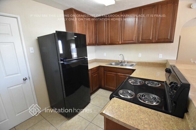 Photo - 3026 W Lawrence Ln