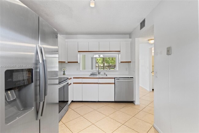 Photo - 1100 SW 128th Terrace Unit 210U