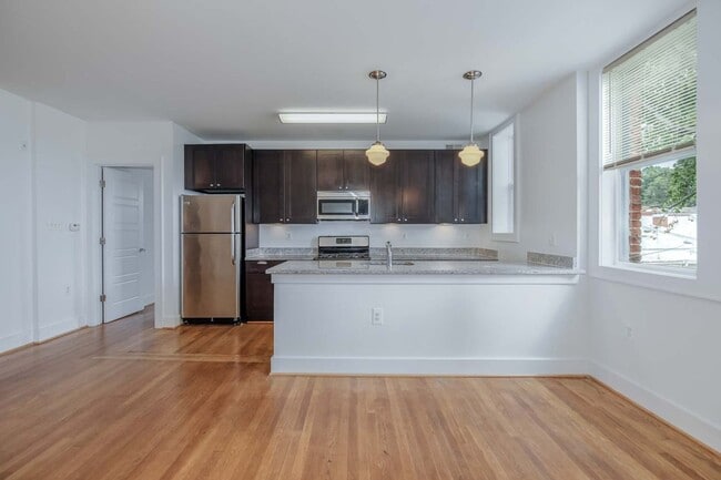 Carraway - 1575 Spring Pl NW
