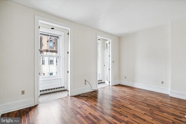 Photo - 141 N 21st St Unit 2F