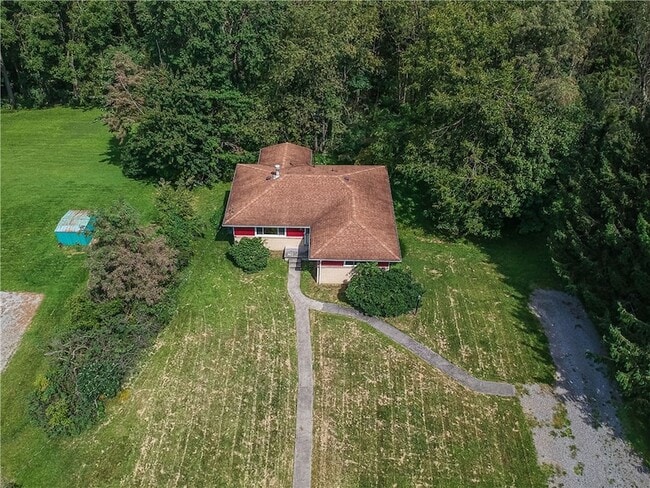 194 Woodridge Dr