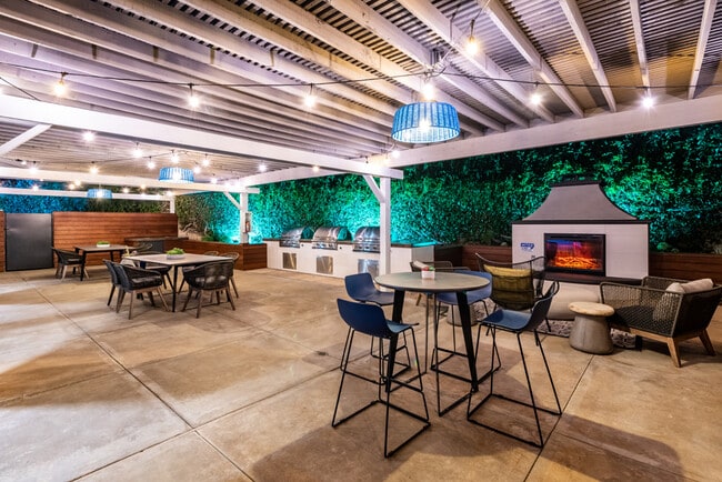 Aliso Creek Apartments