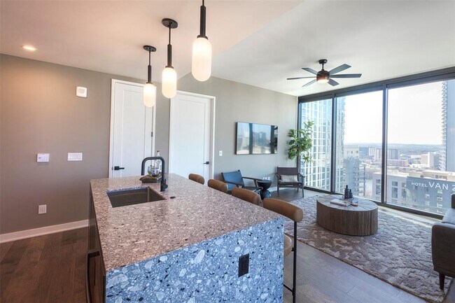 Photo - 84 East Ave Unit 2301