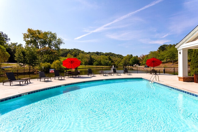 Hillmeade Apartment Homes
