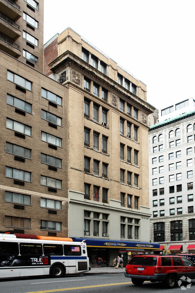 Photo - 295 Park Avenue South