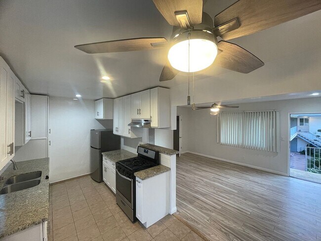Photo - 1417 Armacost Ave