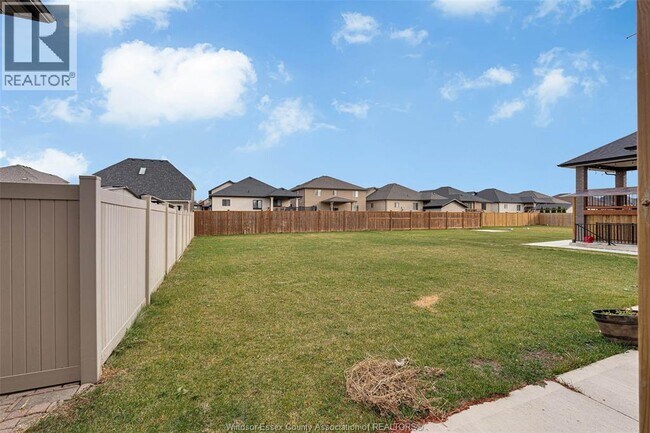 Photo - 197 Spring St