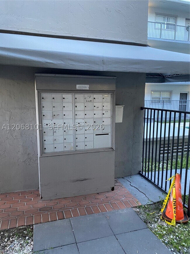 Photo - 16215 NE 18th Ct Unit 211