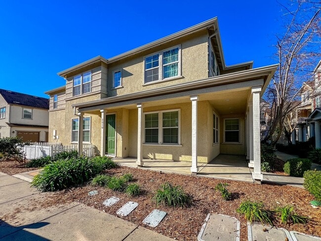 Building Photo - Updated Three Bedroom Home in South Napa