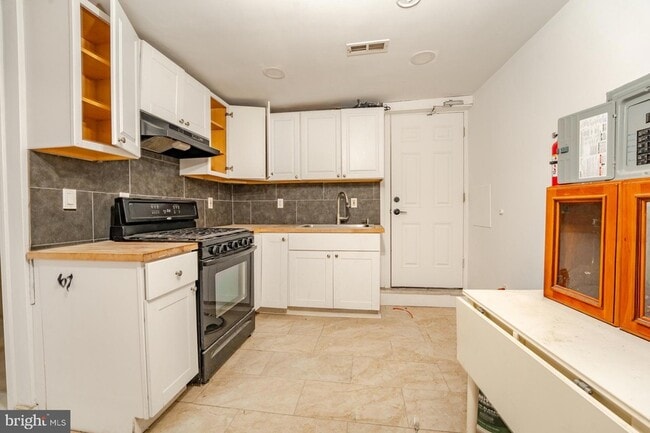 Photo - 3809 Ventnor Ave