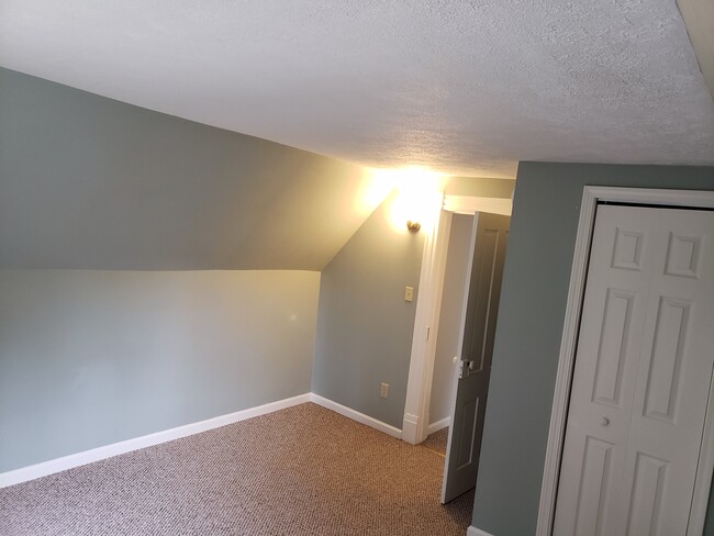 Master bedroom - 351 Short St House