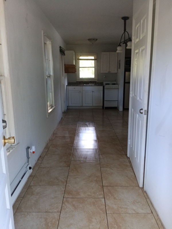 Photo - 200 Center St