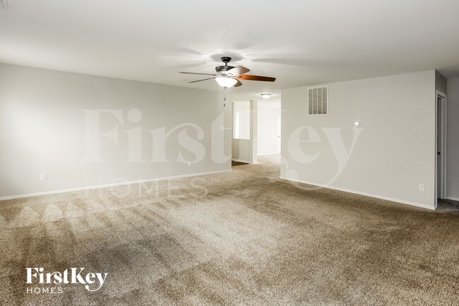 Photo - 657 Bright Orchid Ave