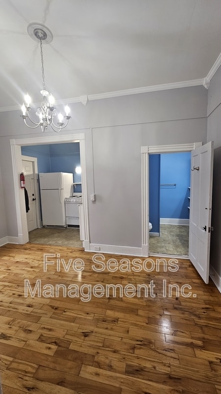 Photo - 25 Intervale Ave