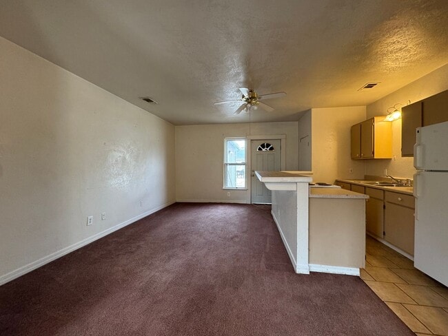 Photo - 600 S Pennsylvania Ave Unidad A