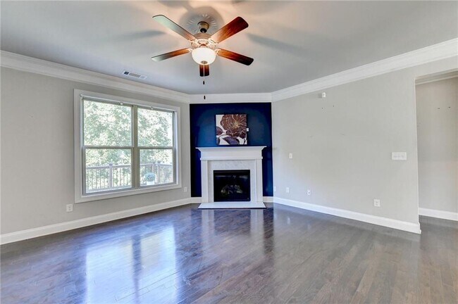 3860 Grandview Manor Dr