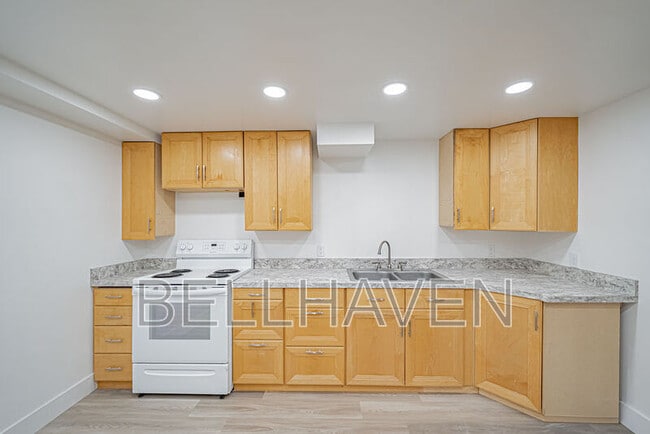 Photo - 1121 S 4th Ave