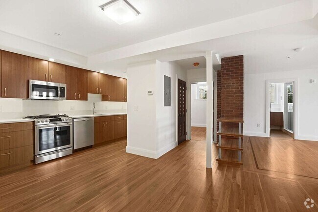 Building Photo - 165 Winthrop Rd Unit A Rental