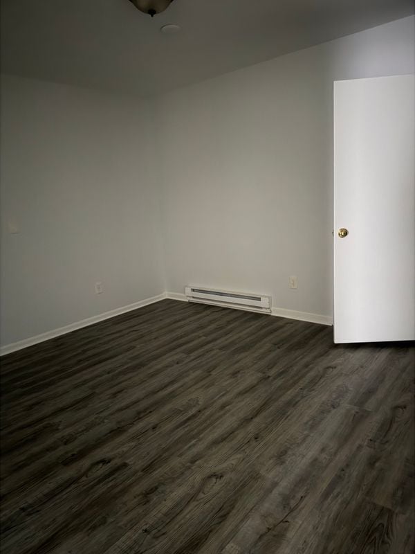 Photo - 9492 Linden Rd