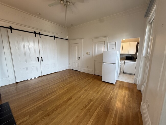 Photo - 187 Webster St Unit 2