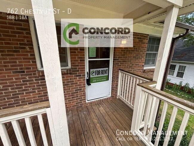 Photo - 762 Chestnut St Unit D