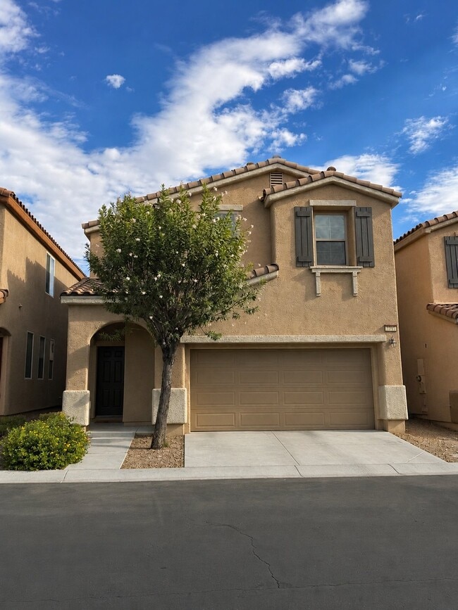 7718 Jasmine Falls Dr