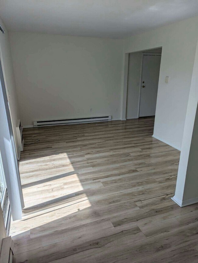 Photo - 23 S River St Unit 7