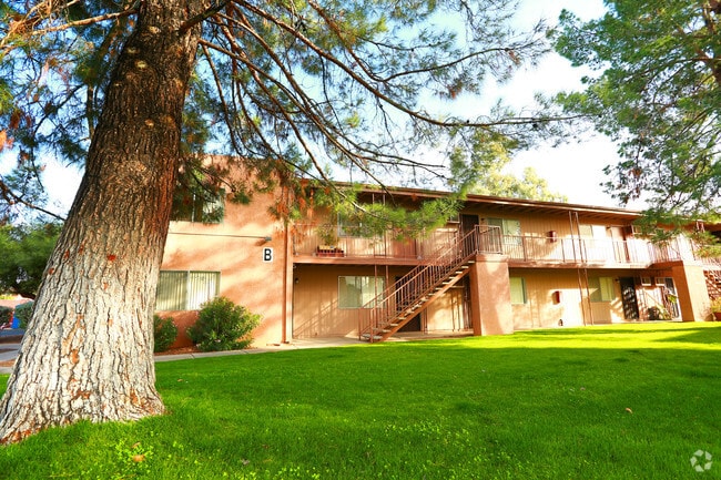 Mountain Shadows Apartments