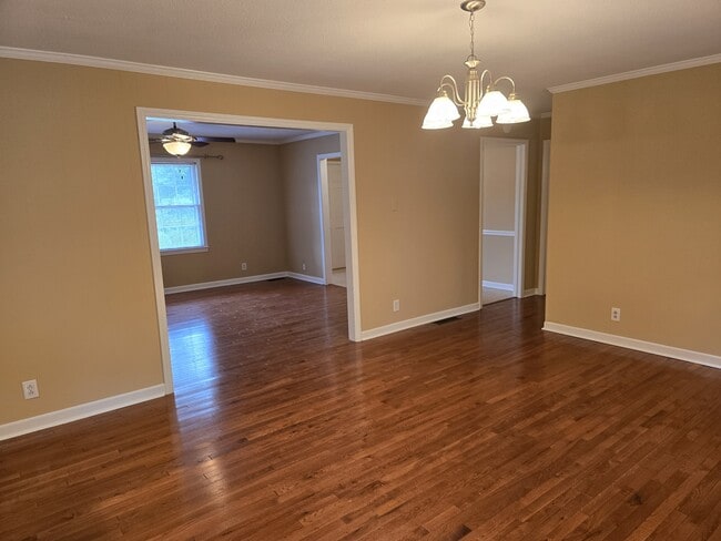 Photo - 4680 Forest Manor Dr