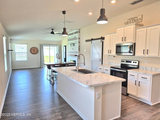 Photo - 2537 Oak Stream Dr
