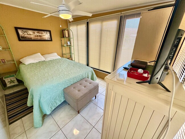 Photo - 436 Nettles Blvd Unit SI ID1537496P