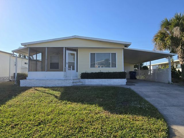 Building Photo - 206 50th Avenue Plaza W