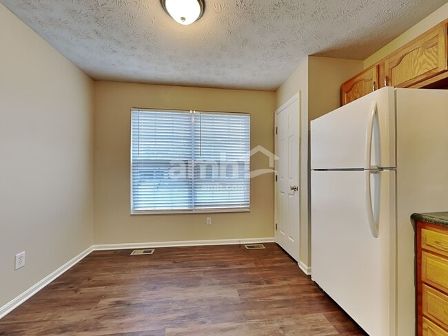 Photo - 51 Robin Way